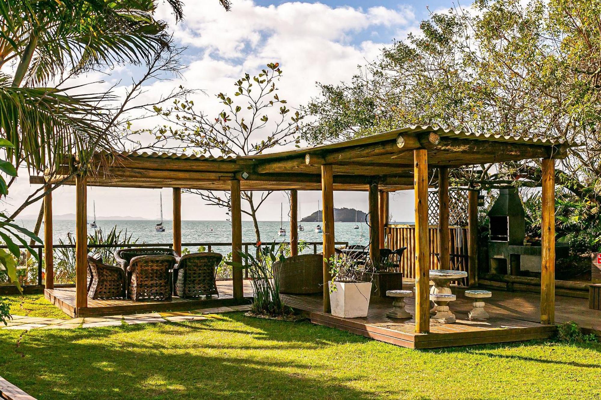 Apartamento Pé Na Areia Em Jurerê Jbm202
